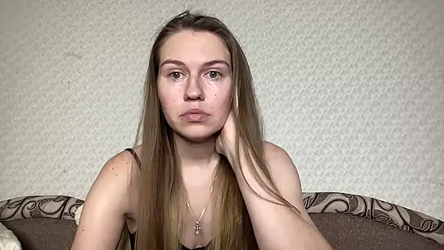 Snapshot of dream_alexa chatting on 01.25.25 dream alexa online show from 01.25.25