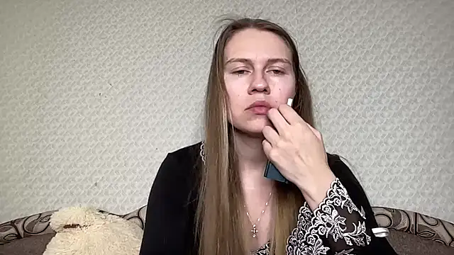 Snapshot of dream_alexa chatting on 02.25.25 dream alexa online show from 02.25.25