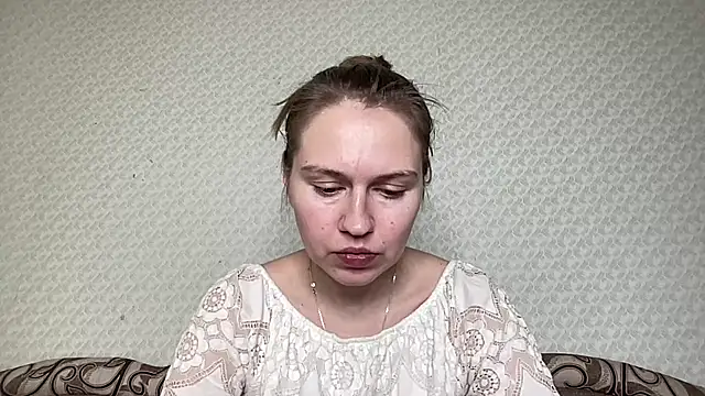 Snapshot of dream_alexa chatting on 02.26.25 dream alexa online show from 02.26.25