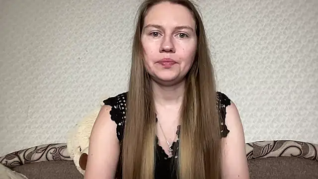 Snapshot of dream_alexa chatting on 02.28.25 dream alexa online show from 02.28.25