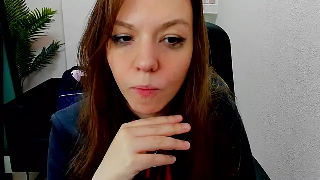 Persephoni online show from 01.09.25