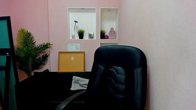 Persephoni online show from 09.19.25