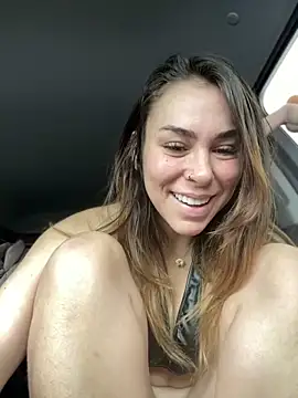 LeaGambit   online show from 02.17.25