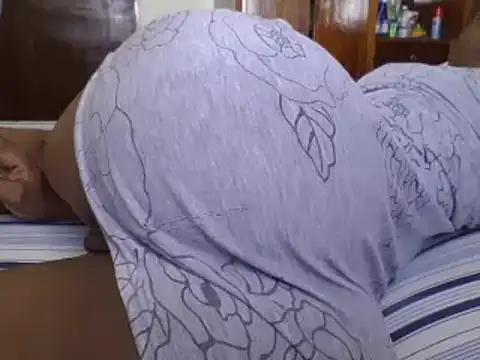 Snapshot of sweet_sassy_ chatting on 03.19.25 sweet sassy online show from 03.19.25