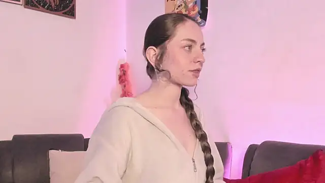 Snapshot of Agathaks chatting on 10.22.25 Agathaks online show from 10.22.25