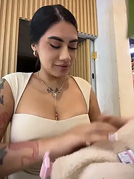 clarachanelricek online show from 04.18.26