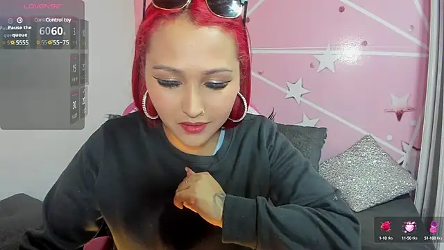 Snapshot of lucy_beatifull chatting on 01.03.25 lucy beatifull online show from 01.03.25