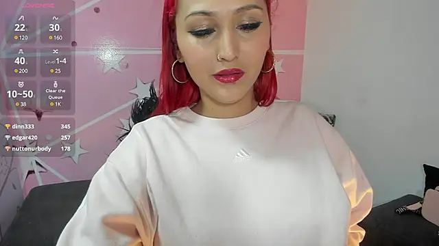 Snapshot of lucy_beatifull chatting on 01.06.25 lucy beatifull online show from 01.06.25