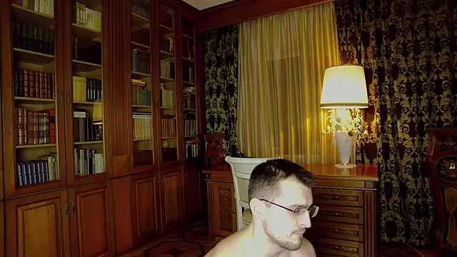 Friend12321 online show from 11.23.25