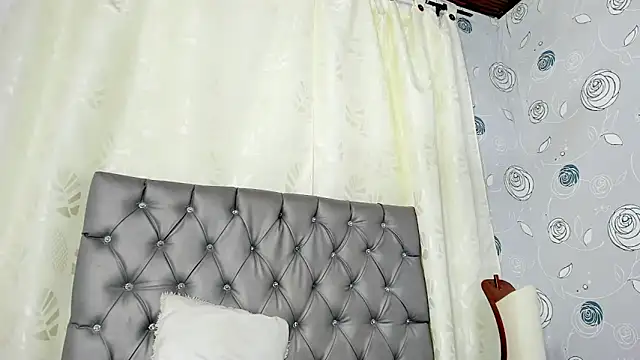 luna evaa online show from 01.20.25