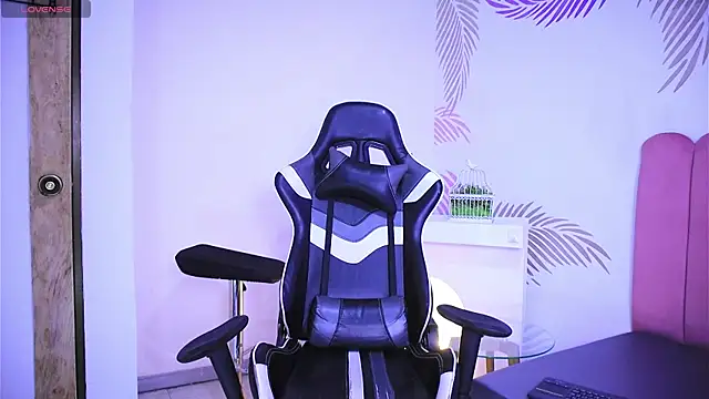 dianebleu online show from 03.10.25