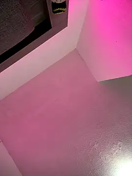 Cherrynoa online show from 12.04.25