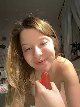 Snapshot of kimczii chatting on 02.20.25 kimczii online show from 02.20.25