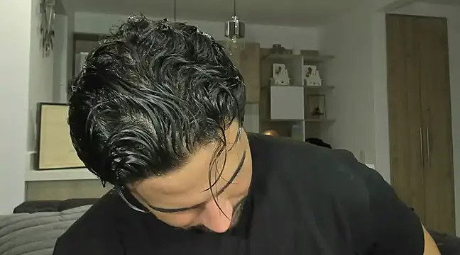 BradleySmithx online show from 03.20.25
