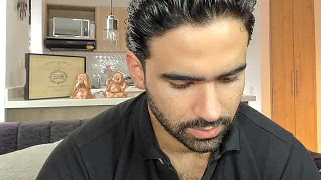 BradleySmithx online show from 10.26.25