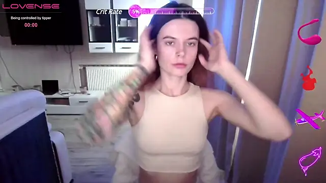 Snapshot of RinaDevil chatting on 02.04.25 RinaDevil online show from 02.04.25