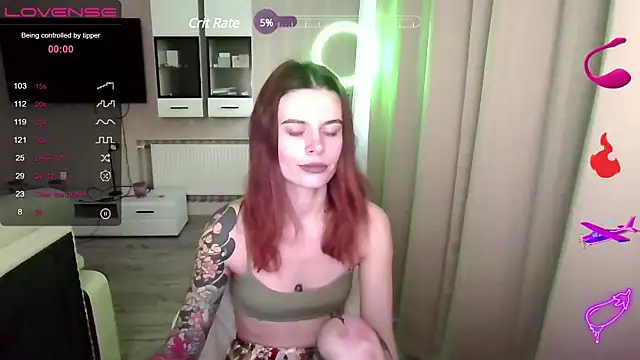 Snapshot of RinaDevil chatting on 02.12.25 RinaDevil online show from 02.12.25