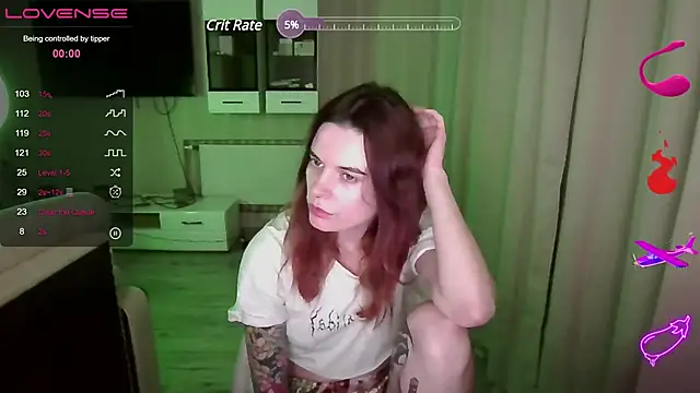 Snapshot of RinaDevil chatting on 02.22.25 RinaDevil online show from 02.22.25