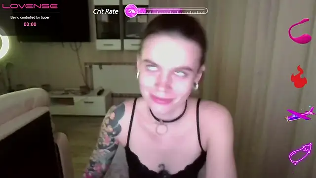 Snapshot of RinaDevil chatting on 03.06.25 RinaDevil online show from 03.06.25