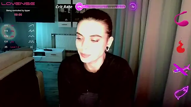 Snapshot of RinaDevil chatting on 11.19.25 RinaDevil online show from 11.19.25