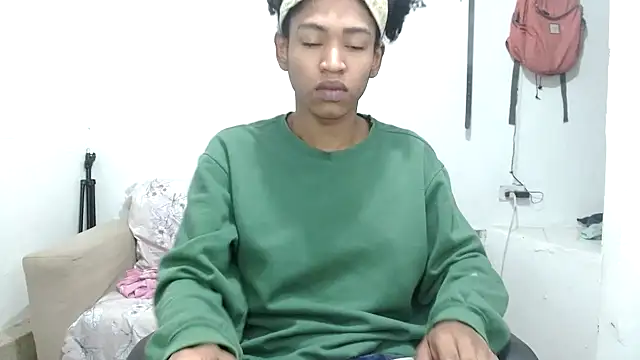 angelamarie1 online show from 09.20.25