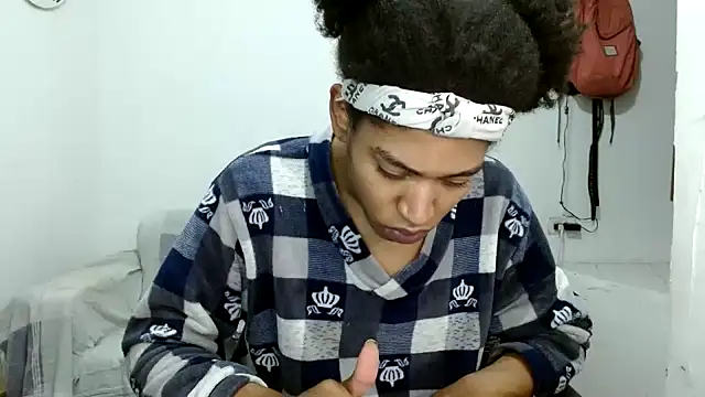 angelamarie1 online show from 10.29.25