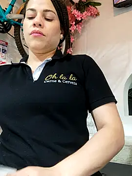 Dannacamila online show from 04.10.26