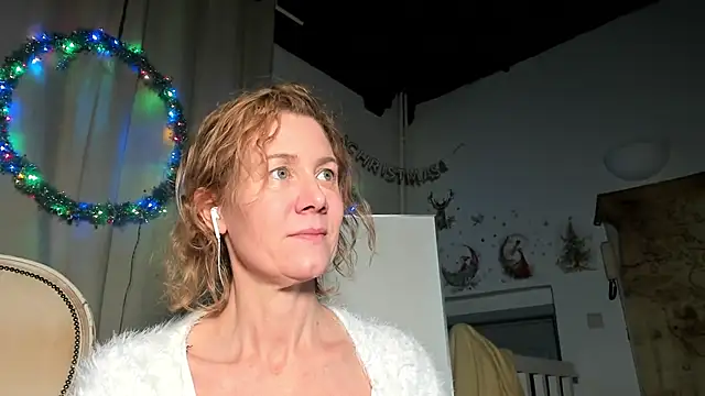 Lola Belgium online show from 12.30.24