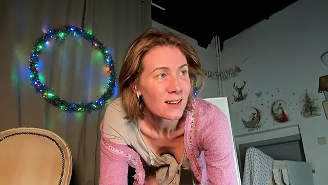 Lola Belgium online show from 01.22.25