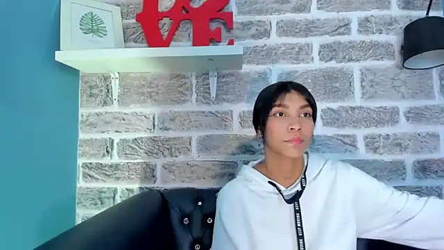 LauraAristizabal online show from 03.03.25