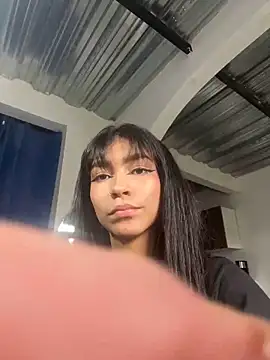 LauraAristizabal online show from 03.19.25