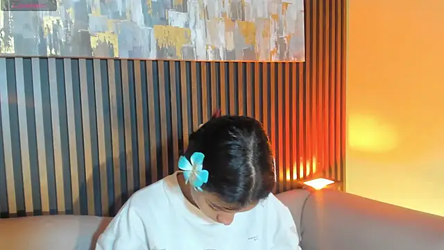 LauraAristizabal online show from 10.23.25