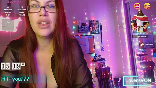 EmmaIsHere online show from 12.04.24