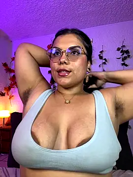 kittylu   online show from 11.06.25