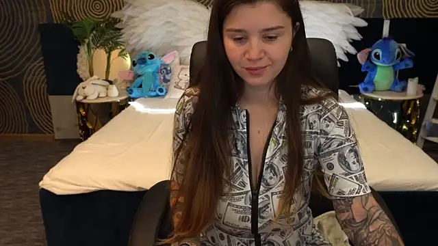 AmellyMilly online show from 10.19.25