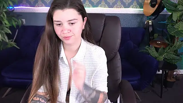 AmellyMilly online show from 10.23.25