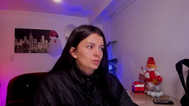 Meghan320 online show from 12.19.24