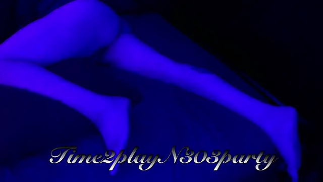 Snapshot of Time2playN303party chatting on 12.25.24 Time2playN303party online show from 12.25.24