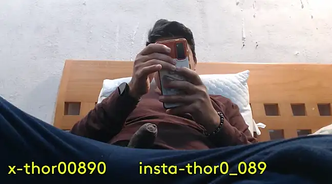 Snapshot of thor000089 chatting on 12.03.24 thor000089 online show from 12.03.24