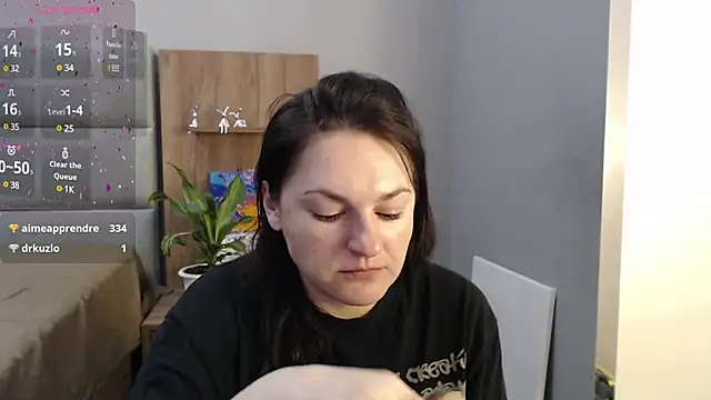 Stacy Davice online show from 02.08.25