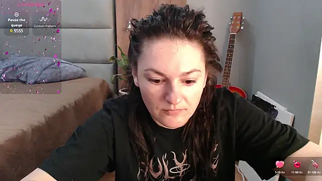 Stacy Davice online show from 02.09.25
