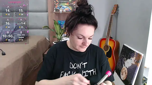 Stacy Davice online show from 02.16.25