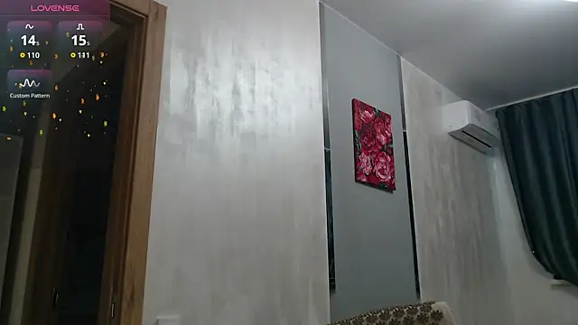 Stacy Davice online show from 12.14.25