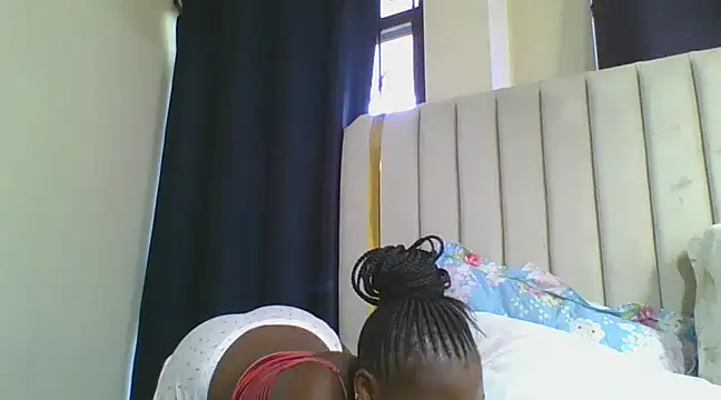 CuteJ online show from 02.13.25