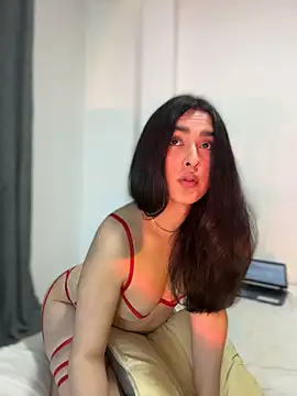 MiahWindsor online show from 11.16.25