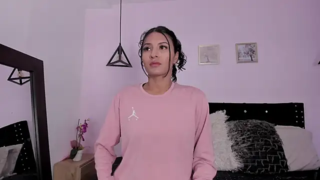 CeliWoods online show from 11.27.25