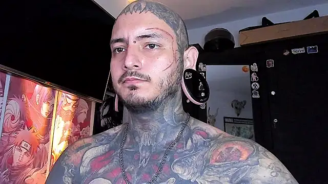 Snapshot of DEATHINK666XX chatting on 12.16.24 DEATHINK666XX online show from 12.16.24