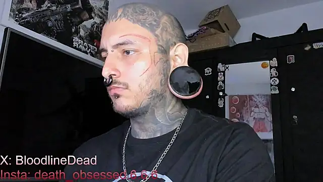 Snapshot of DEATHINK666XX chatting on 03.18.25 DEATHINK666XX online show from 03.18.25