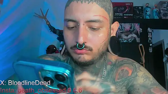 Snapshot of DEATHINK666XX chatting on 09.21.25 DEATHINK666XX online show from 09.21.25