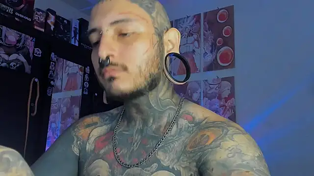 Snapshot of DEATHINK666XX chatting on 10.10.25 DEATHINK666XX online show from 10.10.25